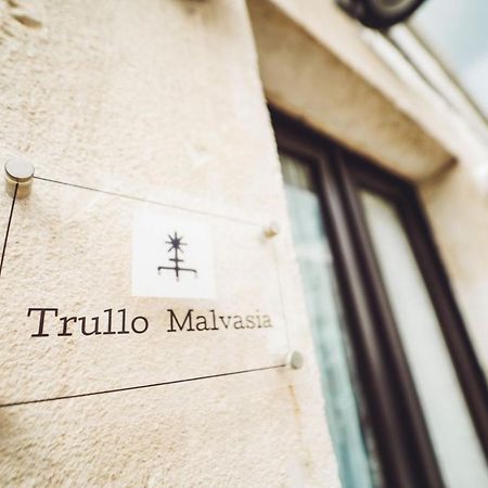 Trullo Malvasia-Trulli Anti Charme & Relax Acomodação com café da manhã Alberobello Exterior foto